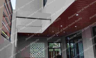 Powered by Solar Panel and Big WaterTank / 3 + 1 BRs and 3 T&B with Swimming Pool and Modern Kitchen Sink (powered by Water Filter Device)