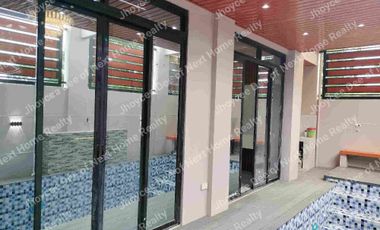Powered by Solar Panel and Big WaterTank / 3 + 1 BRs and 3 T&B with Swimming Pool and Modern Kitchen Sink (powered by Water Filter Device)