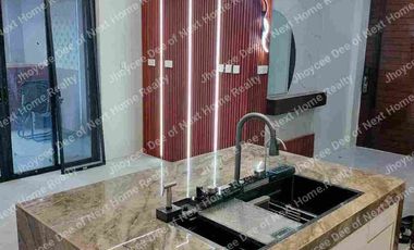 Powered by Solar Panel and Big WaterTank / 3 + 1 BRs and 3 T&B with Swimming Pool and Modern Kitchen Sink (powered by Water Filter Device)