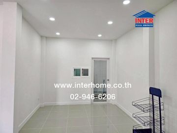 Two-story detached house, 45 sq.wa., Supasarn Village, Lam Luk Ka Khlong 4, near AC Market, Lam Luk Ka Khlong 4, Phahonyothin Road, Lam Luk Ka Road, L