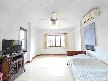 For Sale: 3-Bedroom Detached House at Arisara 5, Bang Bua Thong. Spacious living area, 58 sq. wah, move-in ready.