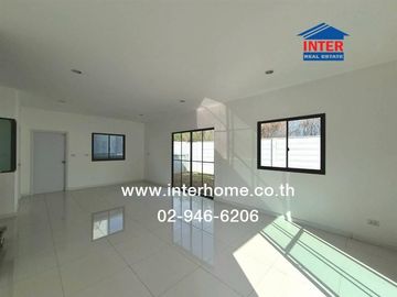 Two-story detached house, 72.5 sq.w., Grand Sivarom Village, Sukhumvit-Bang Pu, near Bang Pu Industrial Estate and Bang Pu Beach Resort, Samut Prakan.