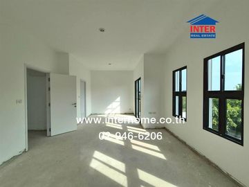 Two-story detached house, 72.5 sq.w., Grand Sivarom Village, Sukhumvit-Bang Pu, near Bang Pu Industrial Estate and Bang Pu Beach Resort, Samut Prakan.