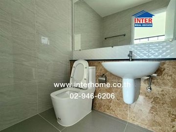Two-story detached house, 72.5 sq.w., Grand Sivarom Village, Sukhumvit-Bang Pu, near Bang Pu Industrial Estate and Bang Pu Beach Resort, Samut Prakan.