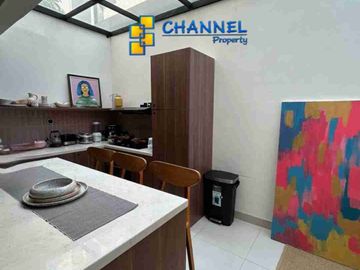 Jual Rumah 3 Lantai Siap Huni Dekat Mall BSD Provence Suites, Ea