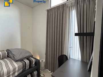 Jual Rumah 3 Lantai Siap Huni Dekat Mall BSD Provence Suites, Ea