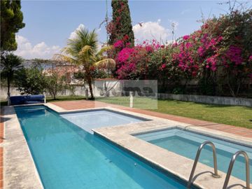 Casa en VENTA | Lomas de Cocoyoc