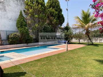 Casa en VENTA | Lomas de Cocoyoc