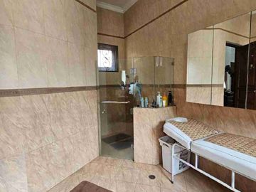 Dijual Cepat Rumah Mewah Taman Giri Loka BSD