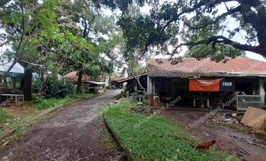 Tanah Tepi Jalan Raya di Jagakarsa Jakarta Selatan