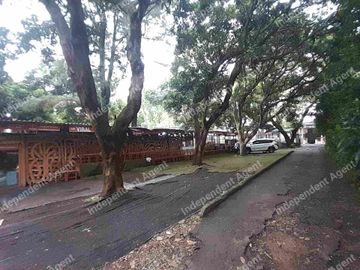 Tanah Tepi Jalan Raya di Jagakarsa Jakarta Selatan