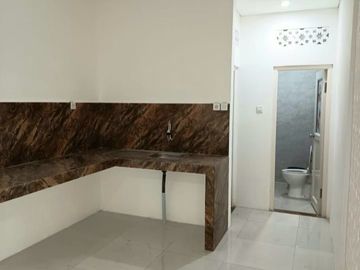 Rumah Kawasan Bsd City Villa Melati Mas Kondisi Rapih Baru Renovasi