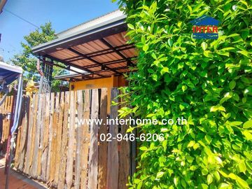 Two-story townhome, 26.2 sq.wah, Pruksa 113 Village, Bangkok-Pathum Thani Road, Soi Wat Phraifa, Bangkok-Pathum Thani Road, Ratchaphruek Road, Mueang
