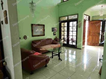 Rumah Siap Huni Dharmahusada Indah Surabaya
