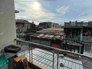 dijual cepat rumah siap huni di tanjung bunga dekat TSM mall semi furnish