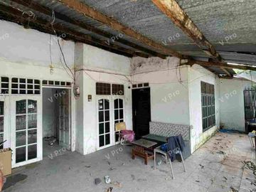 dijual cepat rumah siap huni dua lantai posisi hook  di BTN minasaupa blok b bebas banjir