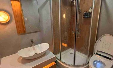 Canyonwoods Residential Resort 3 floors fully furnished for sale in Laurel Batangas