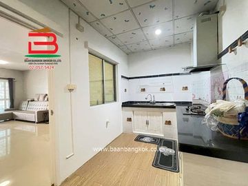 ทาวน์โฮม หมู่บ้านพฤกษา 116 (ใกล้มหาลัยเทคโนโลยีราชมงคลธัญบุรี) เนื้อที่ 17.4 ตรว. อำเภอคลองหลวง ปทุมธานี