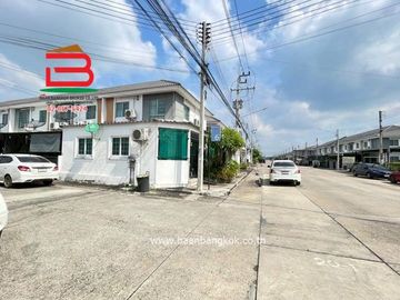 ทาวน์โฮม หมู่บ้านพฤกษา 116 (ใกล้มหาลัยเทคโนโลยีราชมงคลธัญบุรี) เนื้อที่ 17.4 ตรว. อำเภอคลองหลวง ปทุมธานี