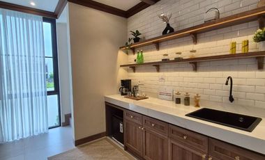 DIJUAL RUMAH BARU HIGH SPEK DIAN ISTANA, SURABAYA BARAT