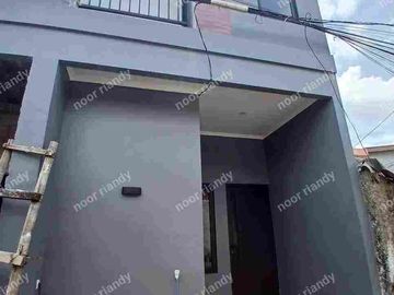 DI JUAL 4 UNIT MINI HOUSE 2 LANTAI AKSES MOTOR DI KAMPUNG GEDONG PASAR REBO JAKTIM