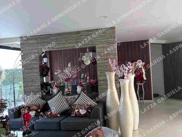 Se vende casa Lomas de Bellavista