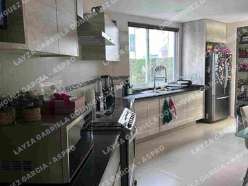Se vende casa Lomas de Bellavista
