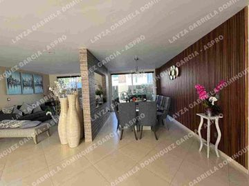 Se vende casa Lomas de Bellavista