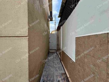 EN VENTA CASA DE DOS PLANTAS URBANIZACIÒN VILLA BONITA / MI LOTE 2