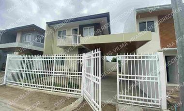 3 BEDROOMS SEMI FURNISHED HOUSE AND LOT IN PORAC PAMPANGA NEAR FRIENDSHIP, CLARK AIRPORT AND NEPO MART