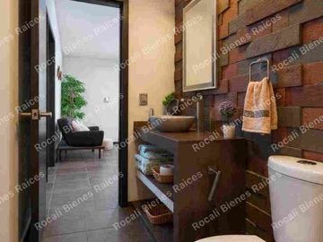 EN VENTA CASA DE UN NIVEL EN BURGOS