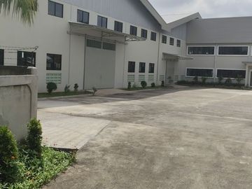 Gudang Siap Pakai 4600 m², Akses Truk & Toll Mudah