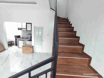 Jual Rumah luxury Cluster Arcamanik Kota Bandung Timur