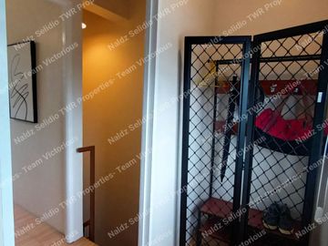 For Sale  TOWNHOUSE 2 STOREY Single-Family house  at Longos Malolos City, Bulacan