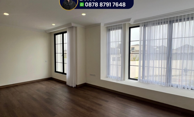 Bellefont East Rumah Mewah Konsep Paris Eropa Classic 3 Lantai