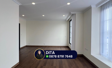 Bellefont East Rumah Mewah Konsep Paris Eropa Classic 3 Lantai