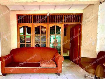 Rumah Luas & Potensial Kost di Jurang Mangu Timur, Pondok Aren