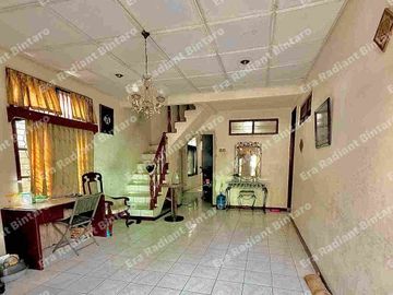 Rumah Luas & Potensial Kost di Jurang Mangu Timur, Pondok Aren