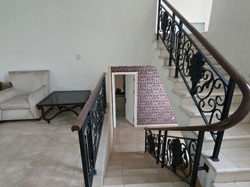 Jual Rumah Cluster Bellano Siap Huni Full Furnish dan View Danau di Gading Serpong