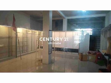 Ruko 2 Lantai Lebar 8 Meter Nol Jalan Raya Letjen S Parman, Blimbing, Kota Malang