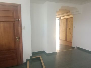 OFICINAS EN VENTA SECTOR LA CAROLINA QUITO ECUADOR