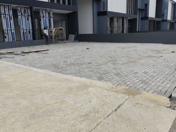 Gudang izin industri di kawasan pergudangan legok Tangerang