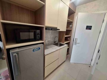 Disewakan Apartment Vertu Ciputra World Studio Furnished @ Mayjen Sungkono