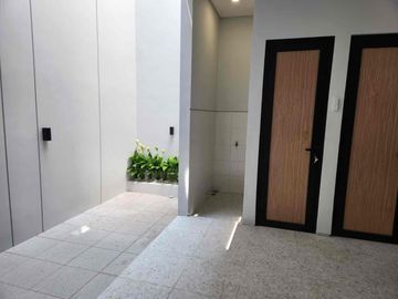 Rumah Modern MinimalinDi Pandugo Timur Cakep