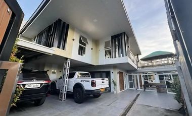 House and lot (up and down) in Central Tagaytay City