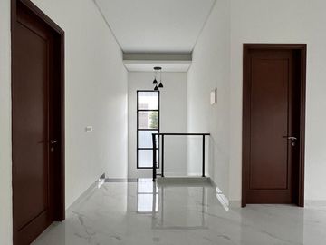 Rumah Baru Minimalis 2 Lantai di Foresta BSD Dekat Tol