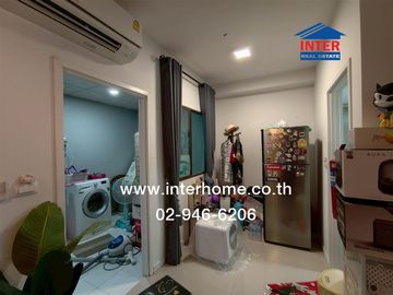 Two-story townhome, 24.3 sq.wa., Pruksa 115 Village, Soi Khlong 1/2, Rangsit-Nakhon Nayok Road, Yothathikan Road, Khlong Luang, Pathum Thani.