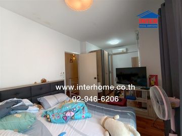 Two-story townhome, 24.3 sq.wa., Pruksa 115 Village, Soi Khlong 1/2, Rangsit-Nakhon Nayok Road, Yothathikan Road, Khlong Luang, Pathum Thani.
