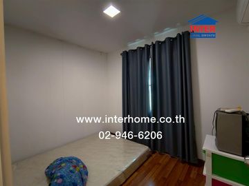 Two-story townhome, 24.3 sq.wa., Pruksa 115 Village, Soi Khlong 1/2, Rangsit-Nakhon Nayok Road, Yothathikan Road, Khlong Luang, Pathum Thani.