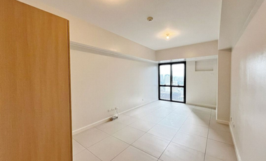 For Sale: Studio Condominium at The Gentry Residences, Salcedo Village, Makati City